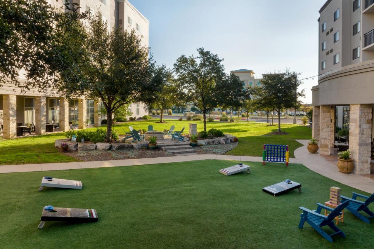 Courtyard By Marriott San Antonio Six Flags At The Rim Otel Dış mekan fotoğraf