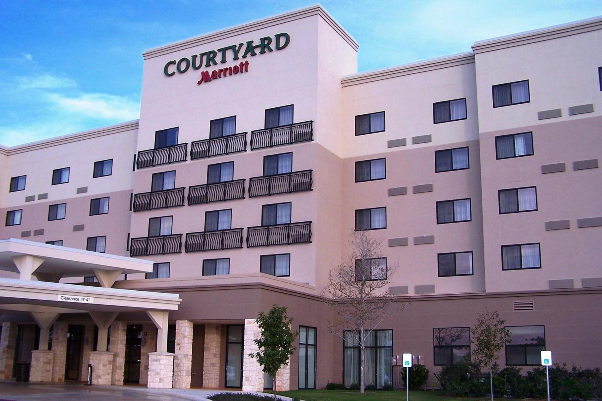 Courtyard By Marriott San Antonio Six Flags At The Rim Otel Dış mekan fotoğraf