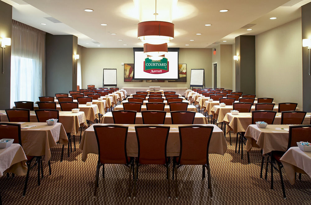 Courtyard By Marriott San Antonio Six Flags At The Rim Otel Dış mekan fotoğraf